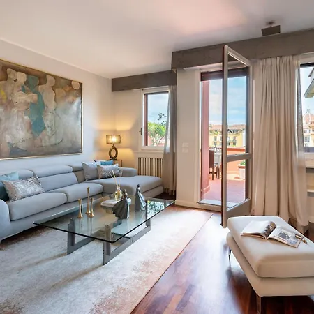- Luxury River With Terrace Florence