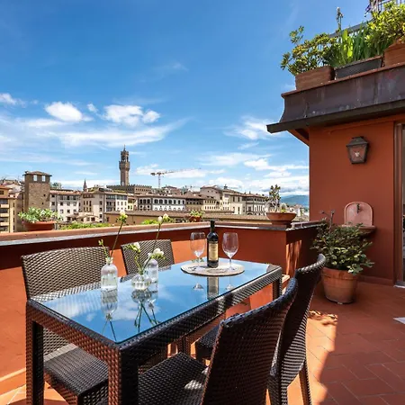 - Luxury River With Terrace Apartment